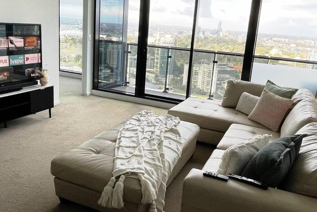 Lux 3 Bedroom Apartment In Southbank メルボルン エクステリア 写真
