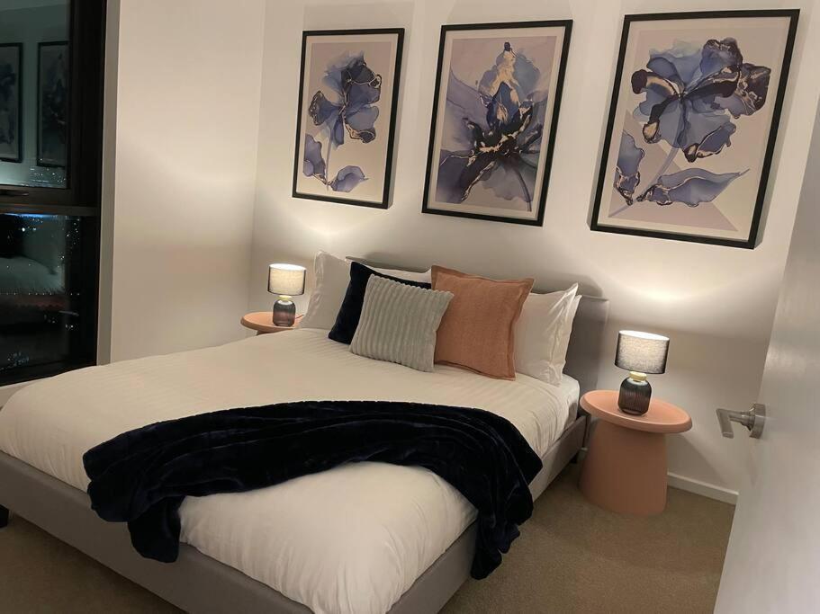 Lux 3 Bedroom Apartment In Southbank メルボルン エクステリア 写真