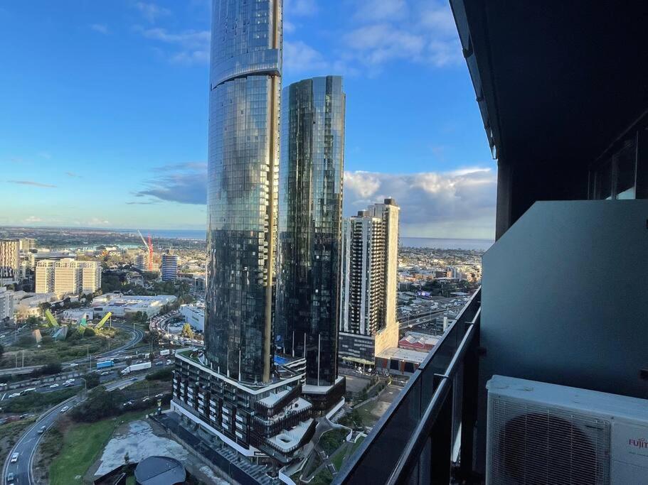Lux 3 Bedroom Apartment In Southbank メルボルン エクステリア 写真