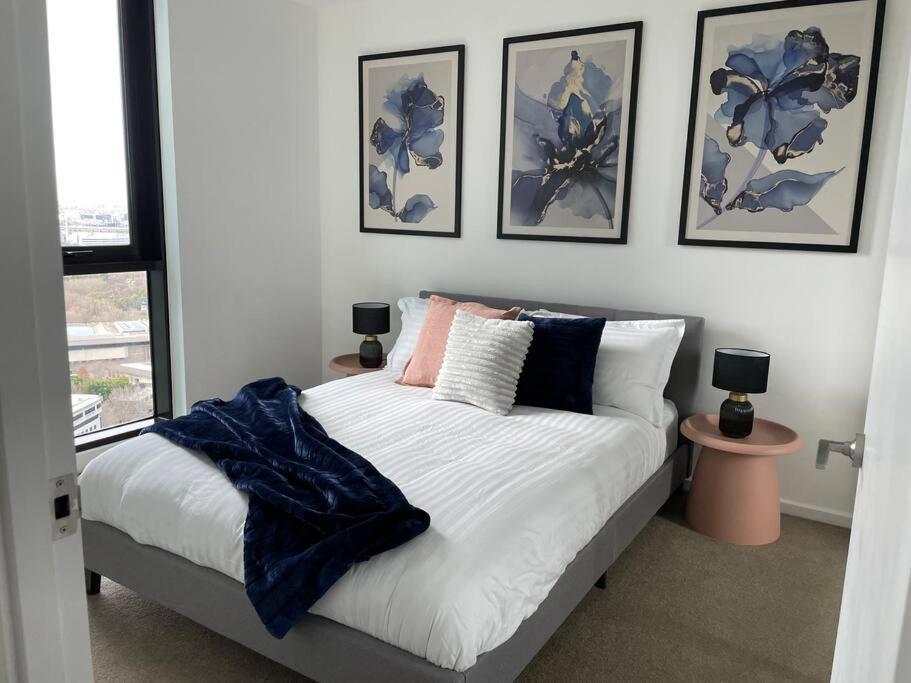 Lux 3 Bedroom Apartment In Southbank メルボルン エクステリア 写真